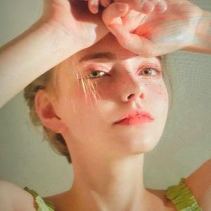 Meet your Posher, Genevieve